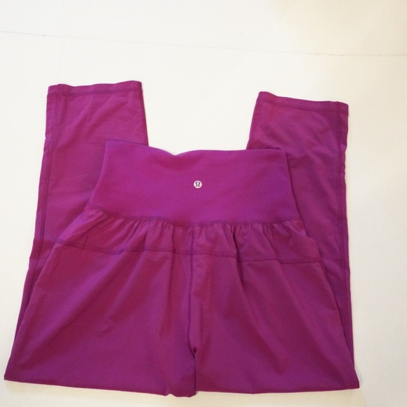 LULULEMON High Waist Gym Purple Crop Jogger Pants - Picture 2 of 7